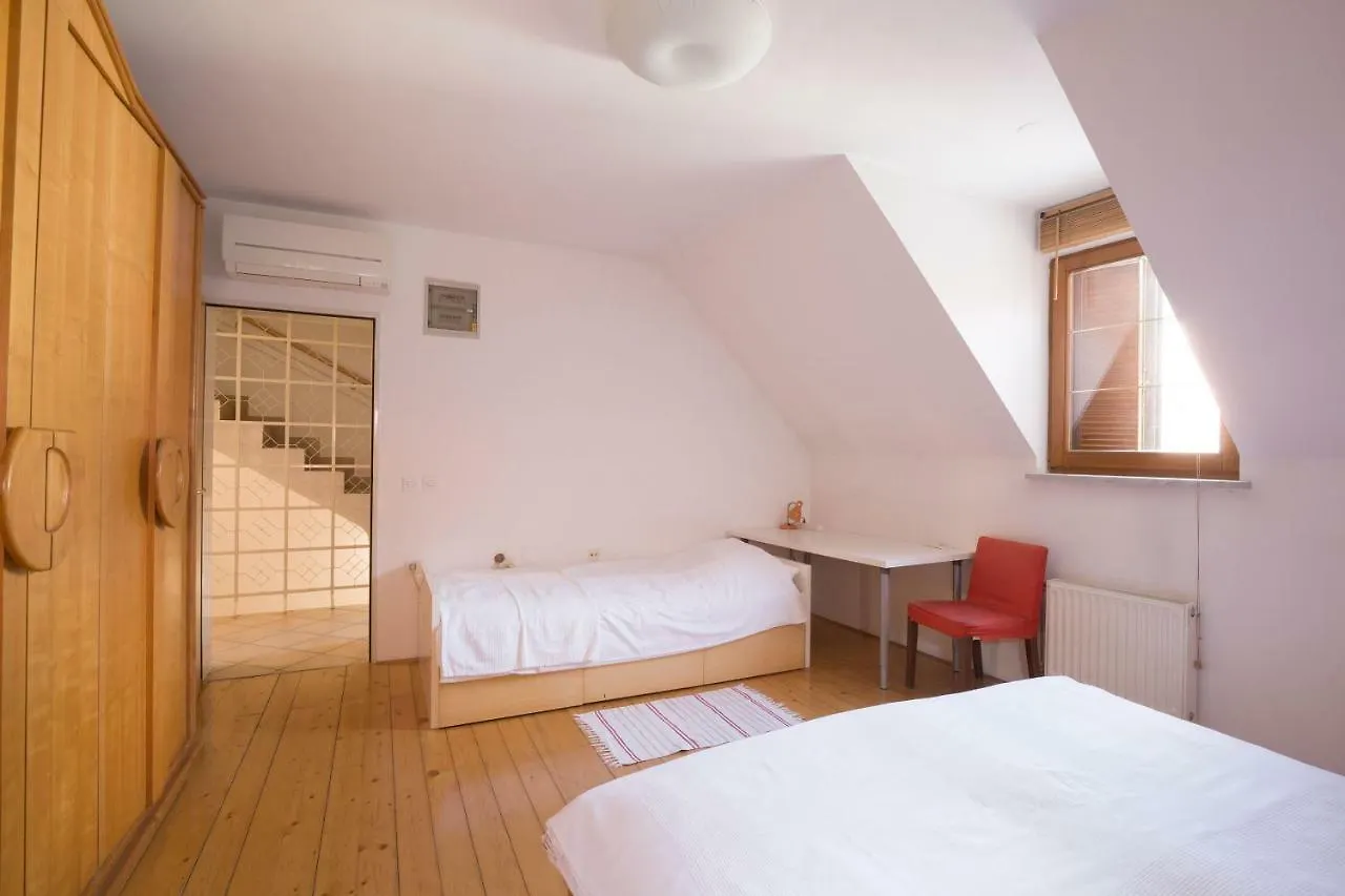 Spacious 2-Bedroom Apartment Zabjak With Ac Tour As Ljubljana Slovenia